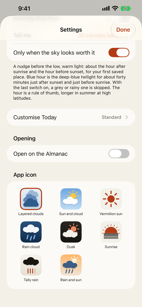 Settings: seven alternate app icons, Layered clouds, Sun and cloud, Vermilion sun, Rain cloud, Dusk, Sunrise, Tally rain and Rain and sun